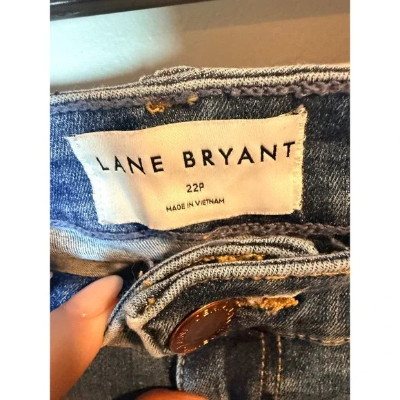 Lane Bryant 22P Wide Leg Jeans Medium Wash Pintuck Seam Petite Plus Size A1440 - Picture 3 of 8